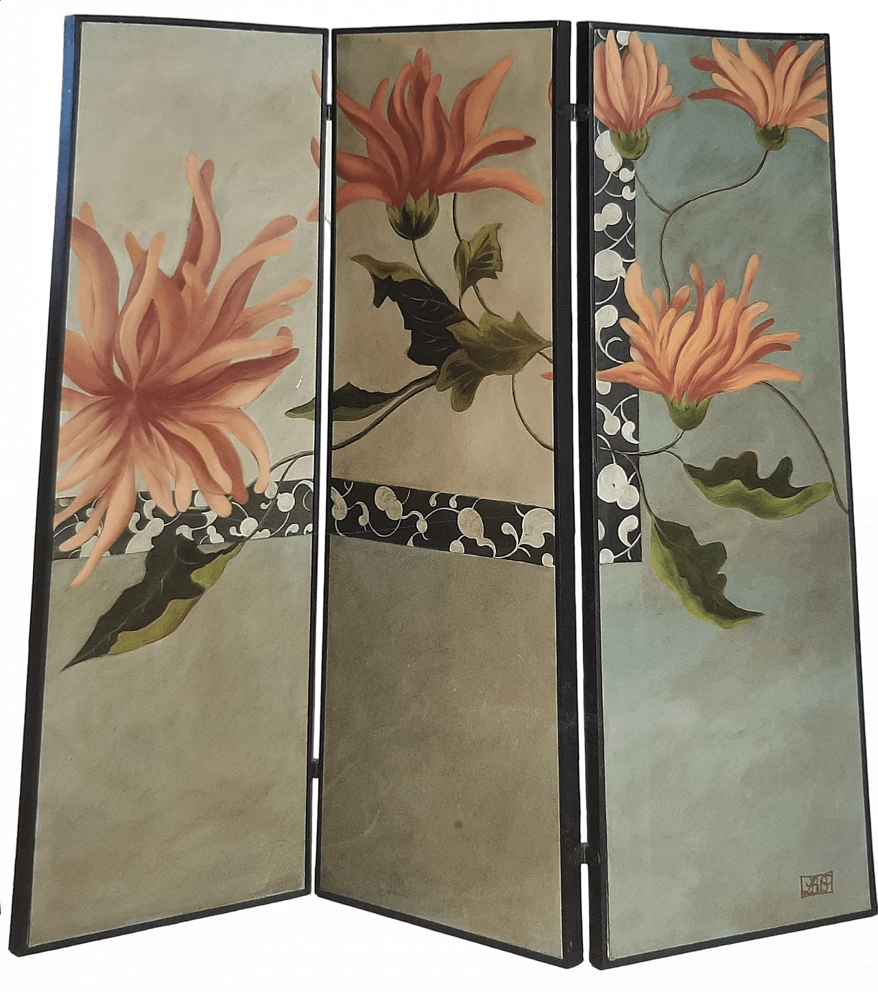 Three-panel screen with pink flowers 4