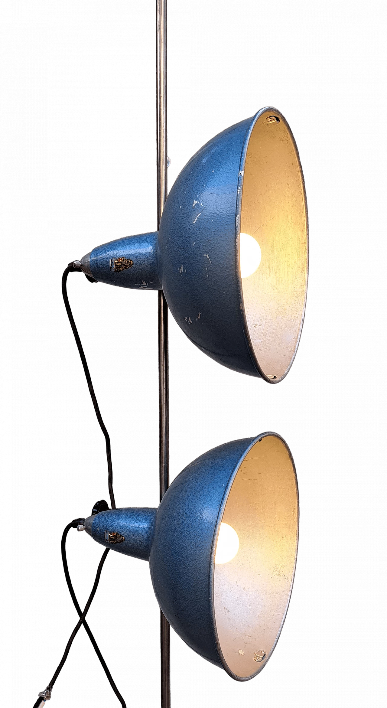 Pair of aluminum A.L.F. photography lamps, 1950s 9