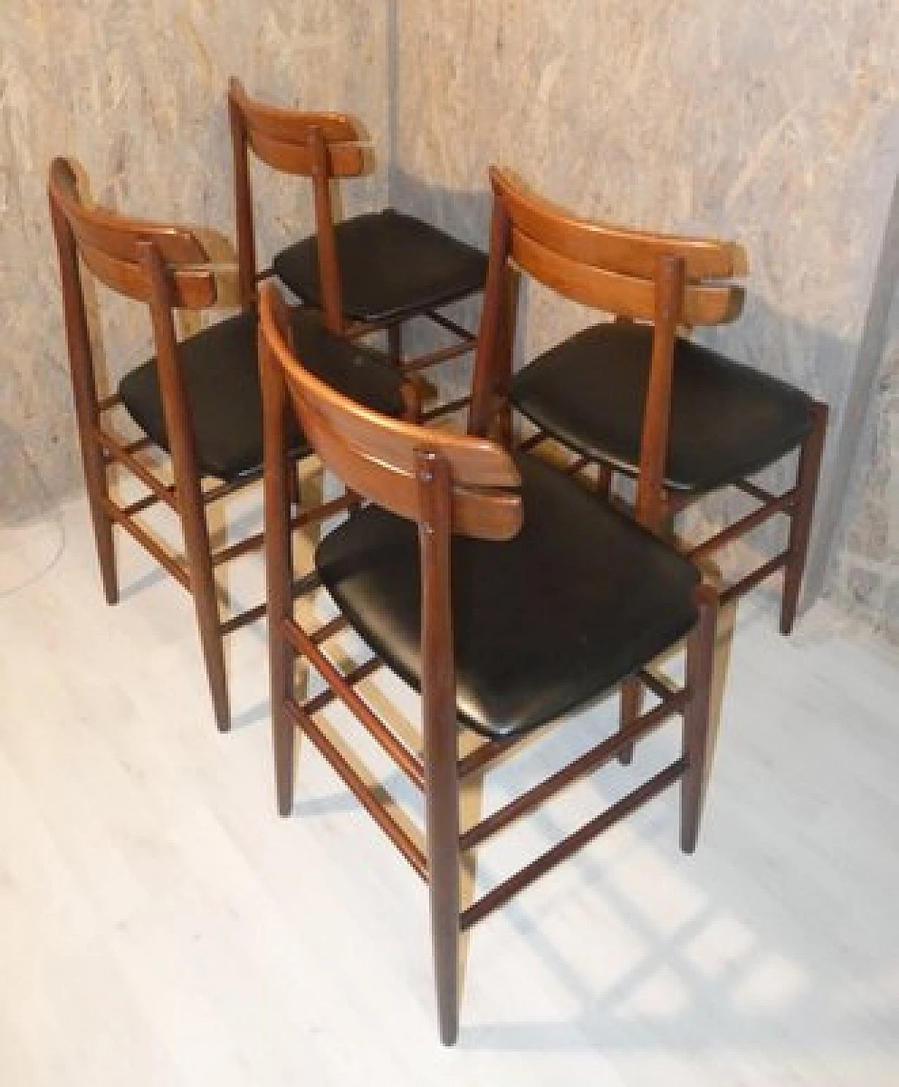 4 Chairs in skai and rosewood, 1950s 8