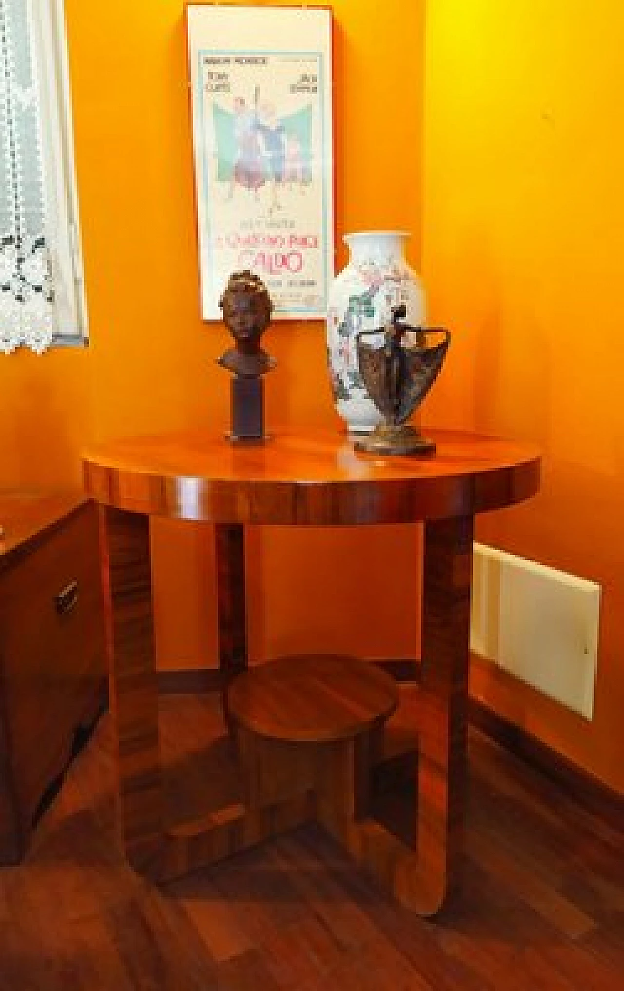 Round wooden coffee table in Art Deco style, 1950s 4