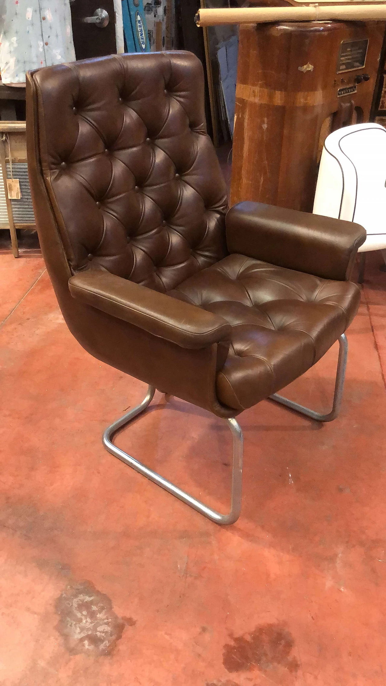 Brown leather office armchair with capitonné decoration, 1960s 5