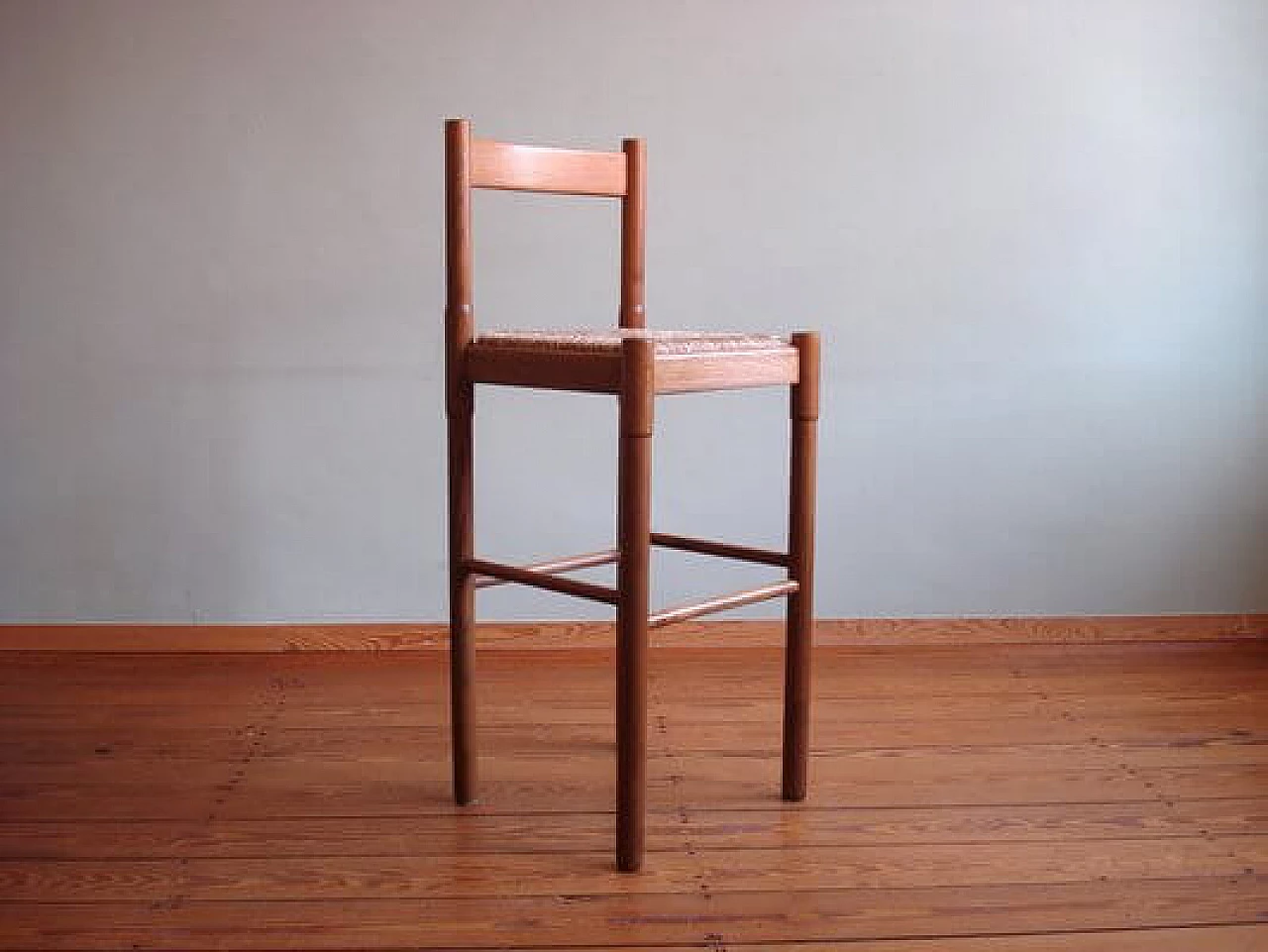 3 Stools in wood and rush attributable to Vico Magistretti, 1960s 5