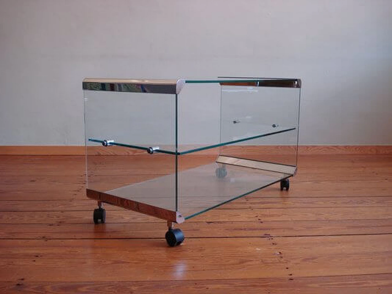 Glass bar cart by Pierangelo Galotti for Galotti & Radice, 1970s 2