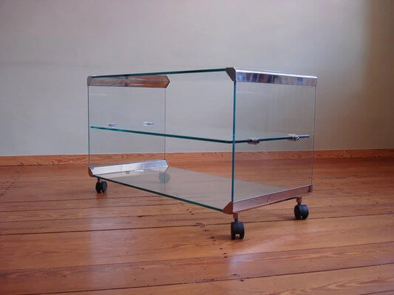 Glass bar cart by Pierangelo Galotti for Galotti & Radice, 1970s 4