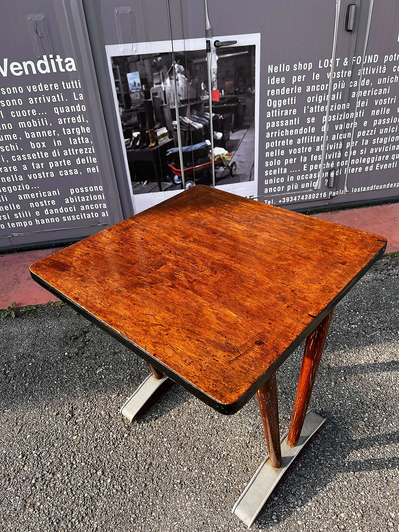 Square side table in wood and aluminum, 1980s 2