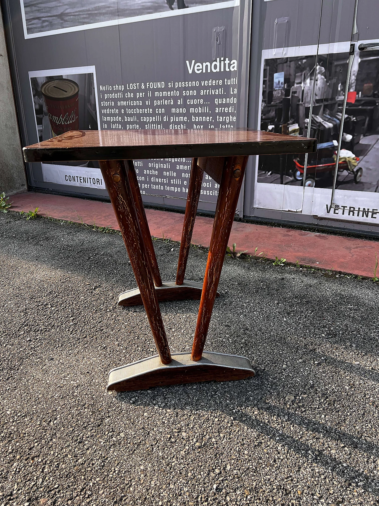 Square side table in wood and aluminum, 1980s 3