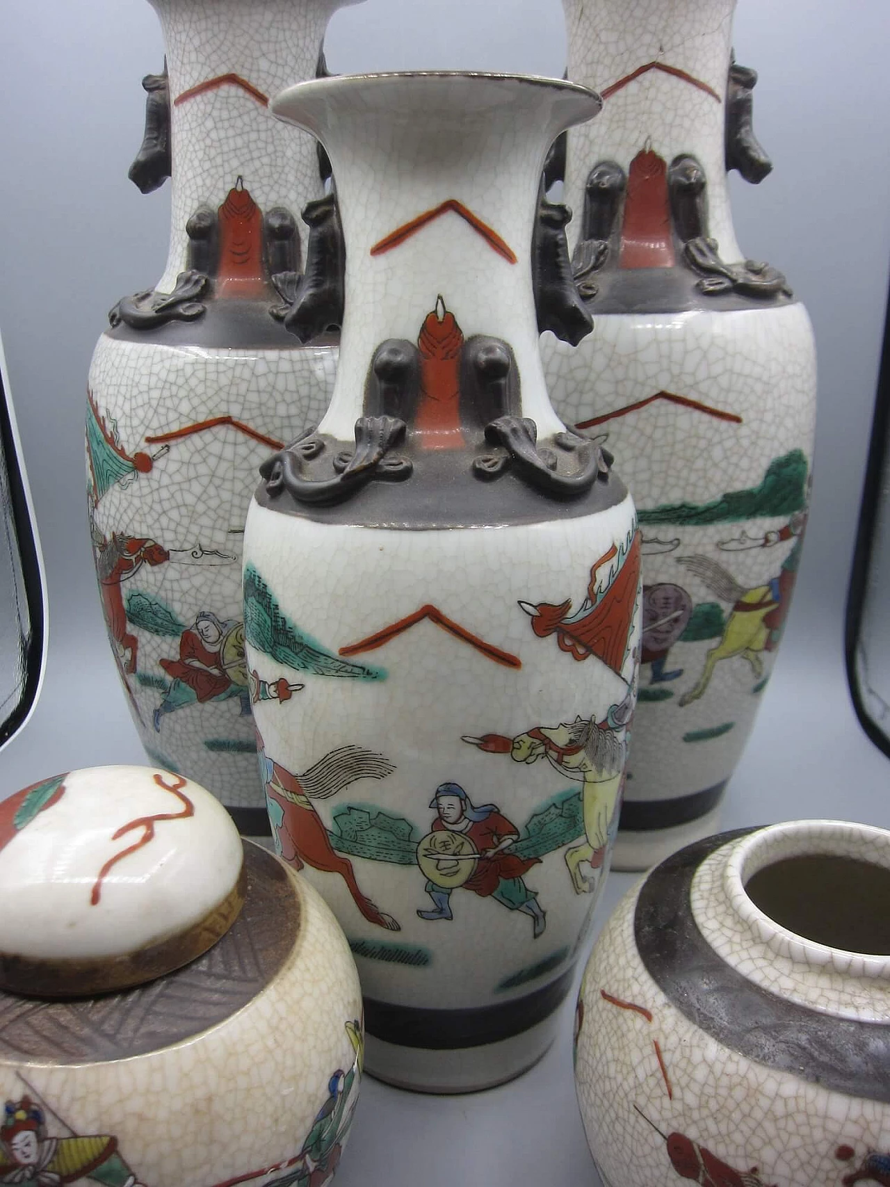 3 Chinese vases and pair of pots in painted terracotta, 1940s 1