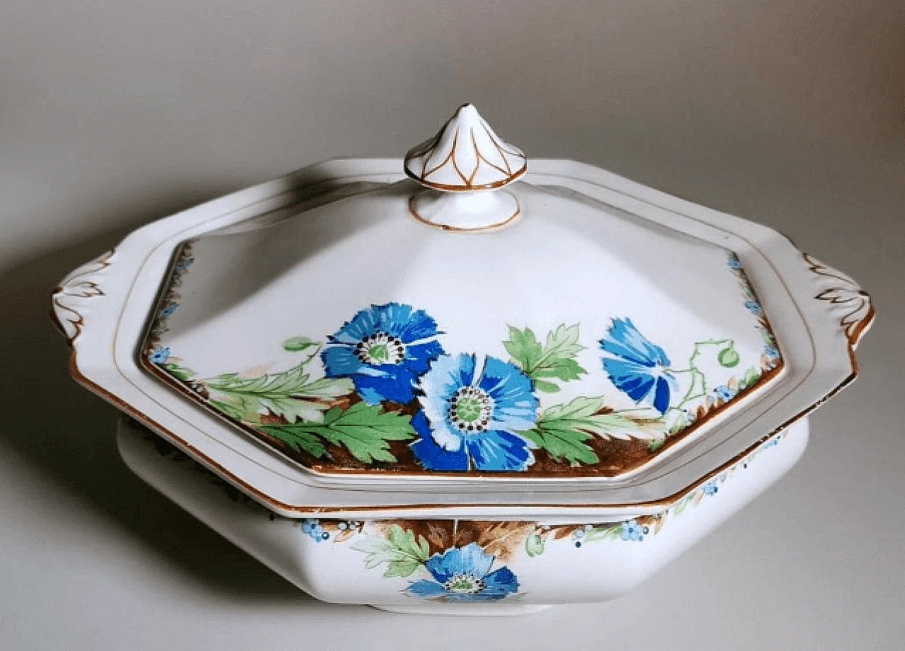 Coppia di zuppiere in ceramica dipinta di Arthur J. Wilkinson, anni '40 8