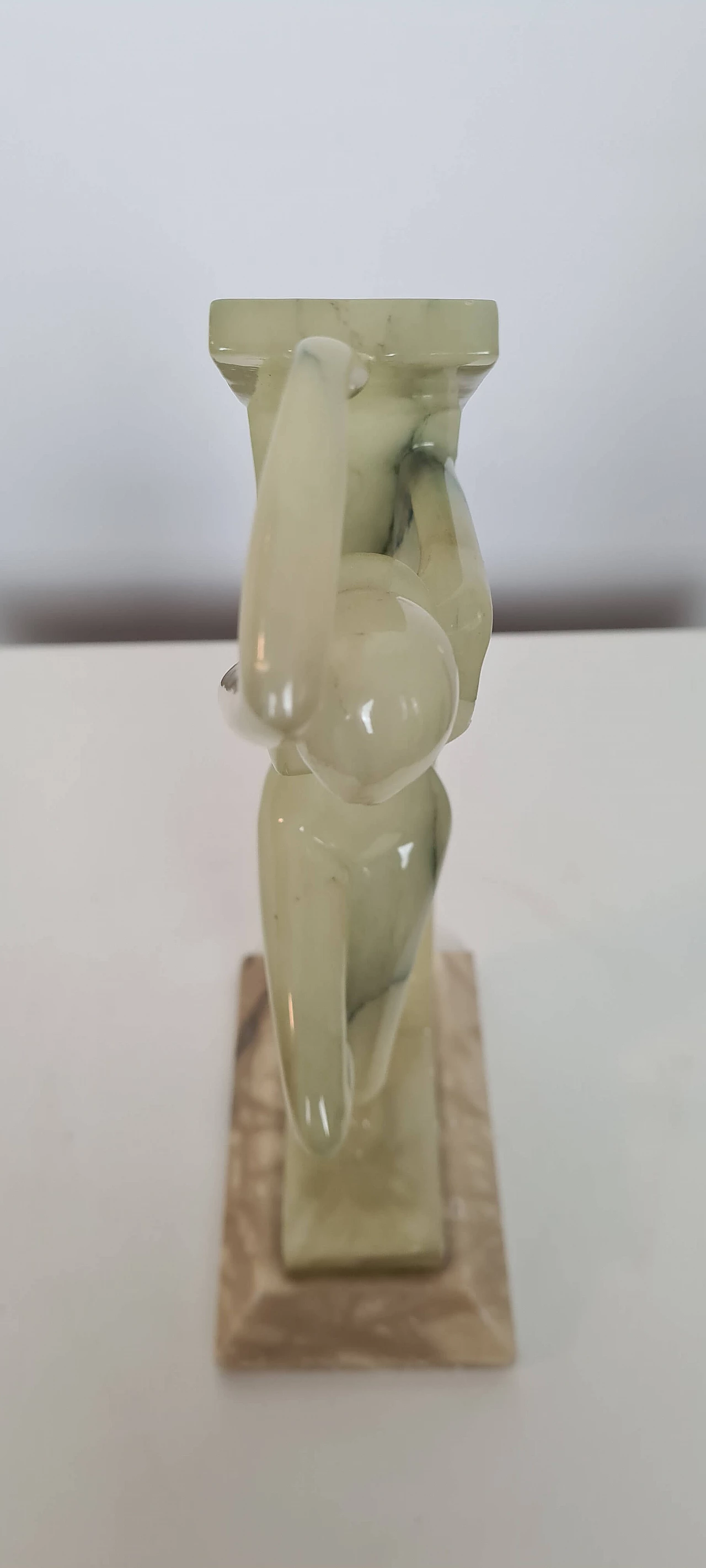 Art Deco alabaster sculpture of a woman, 1920s 6