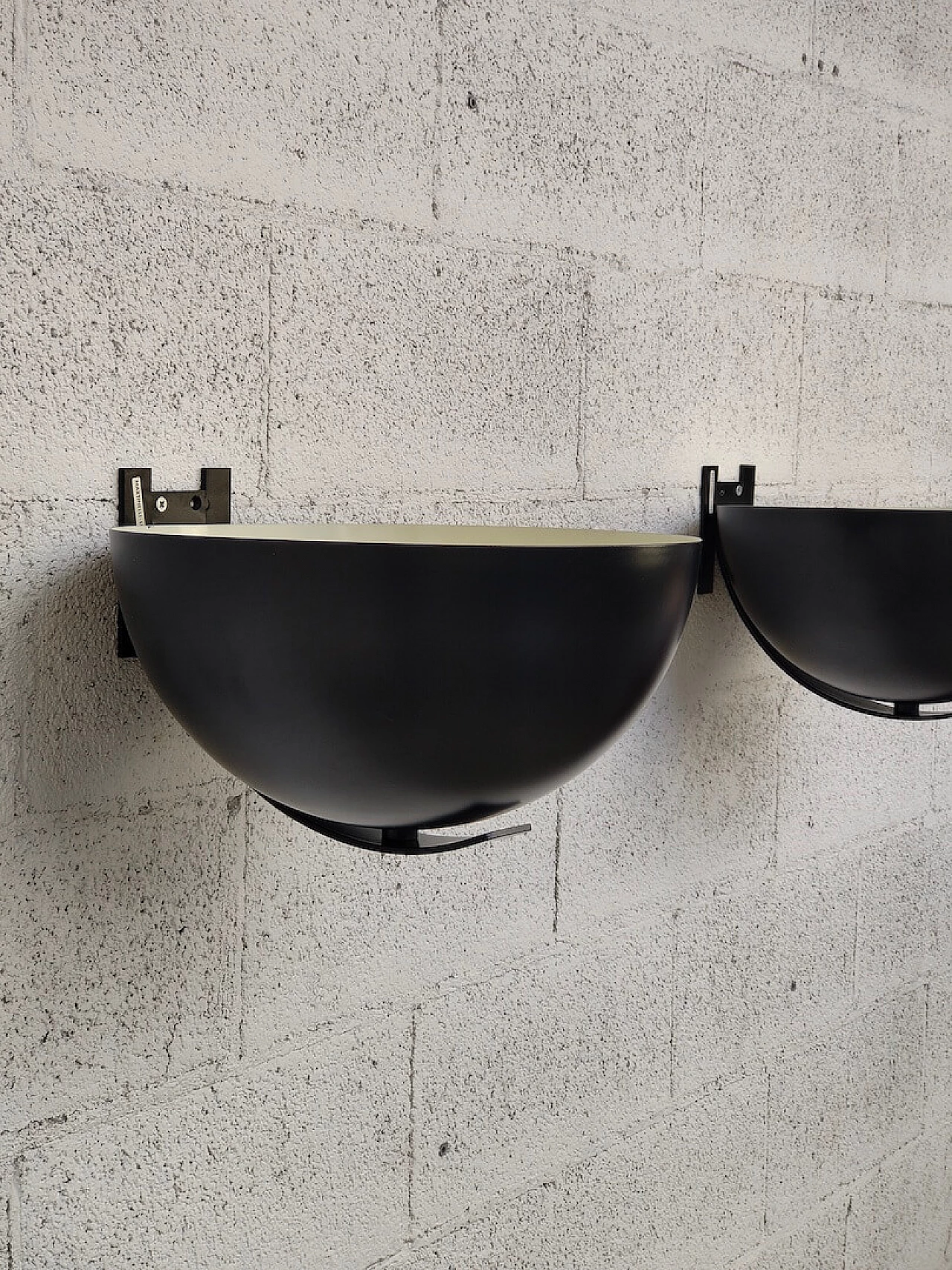 Pair of black wall sconces 1189 by Elio Martinelli for Martinelli Luce, 1970s 15