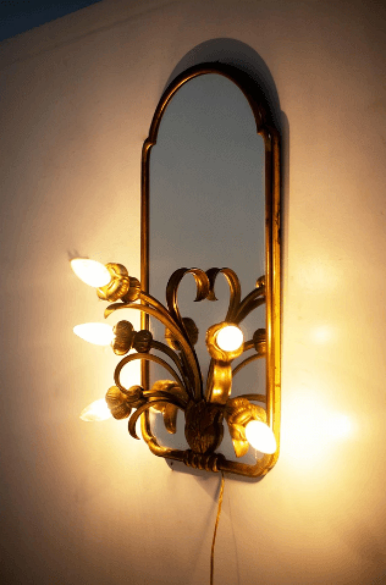 Art Nouveau brass mirror with sconce, early 20th century 7