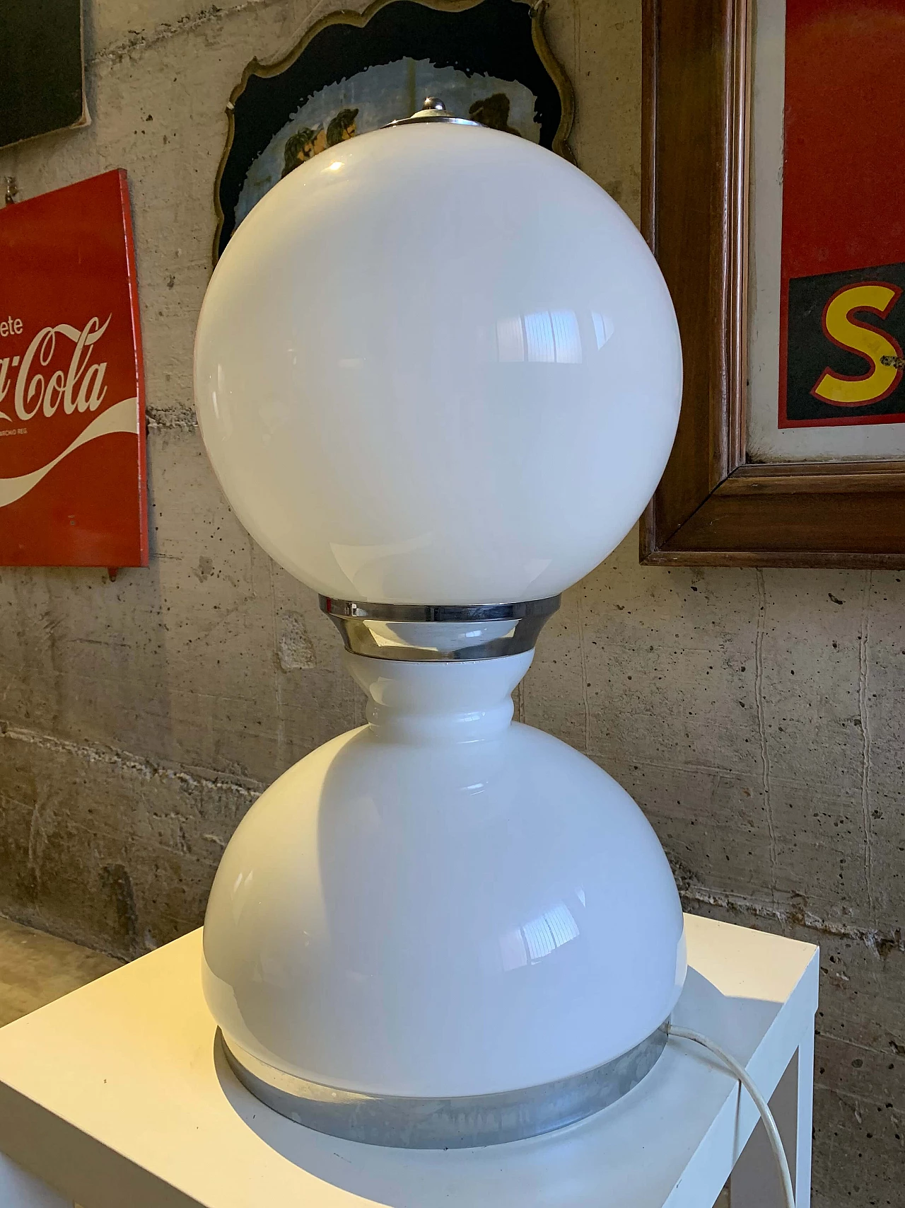 Table lamp in milk glass with steel base, 1970s 1