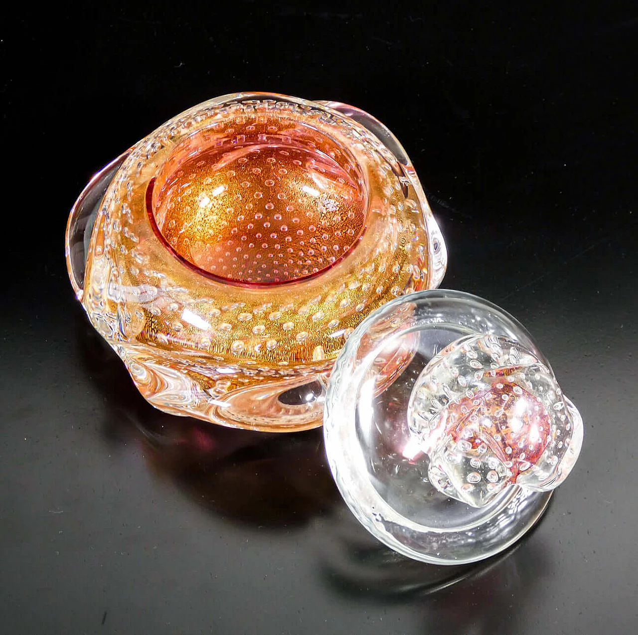 3 Blown Murano glass toilet accessories by Ercole Barovier, 1930s 6