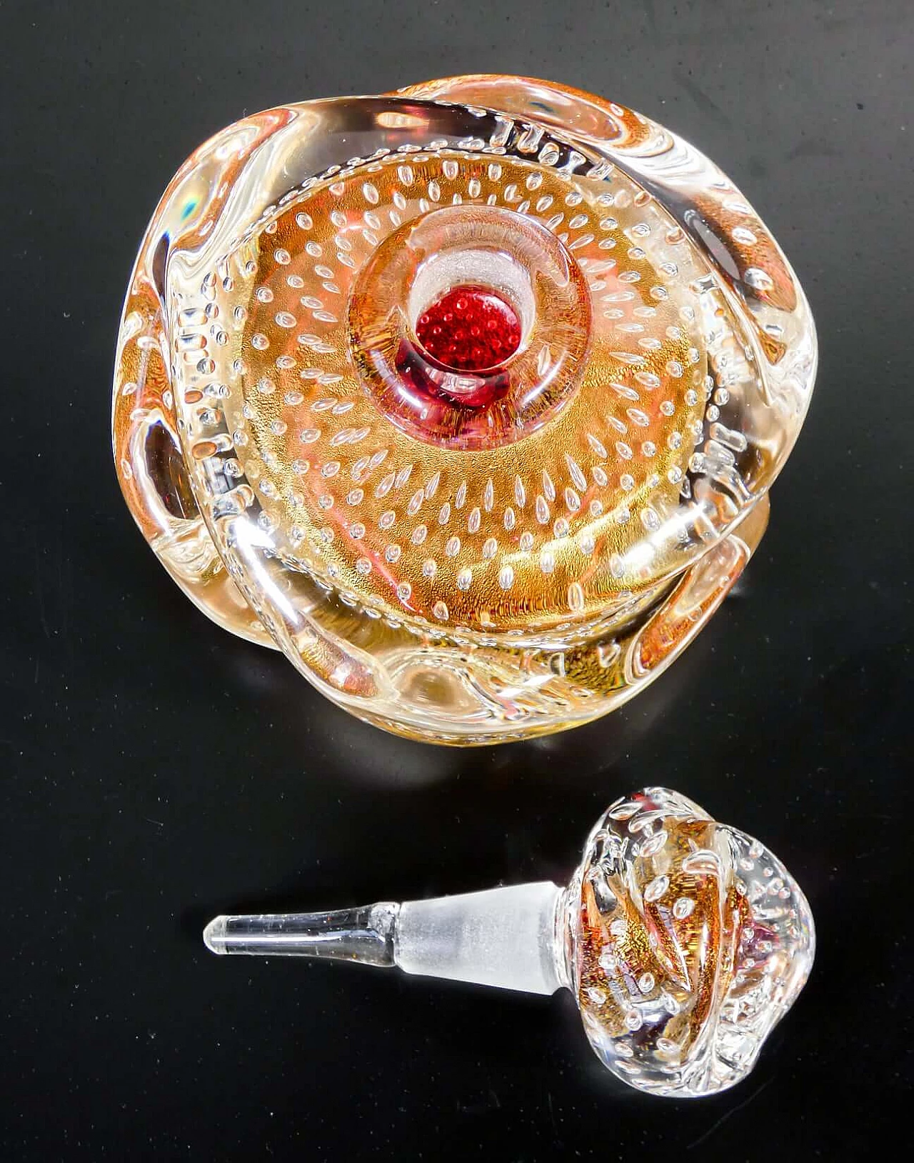 3 Blown Murano glass toilet accessories by Ercole Barovier, 1930s 11