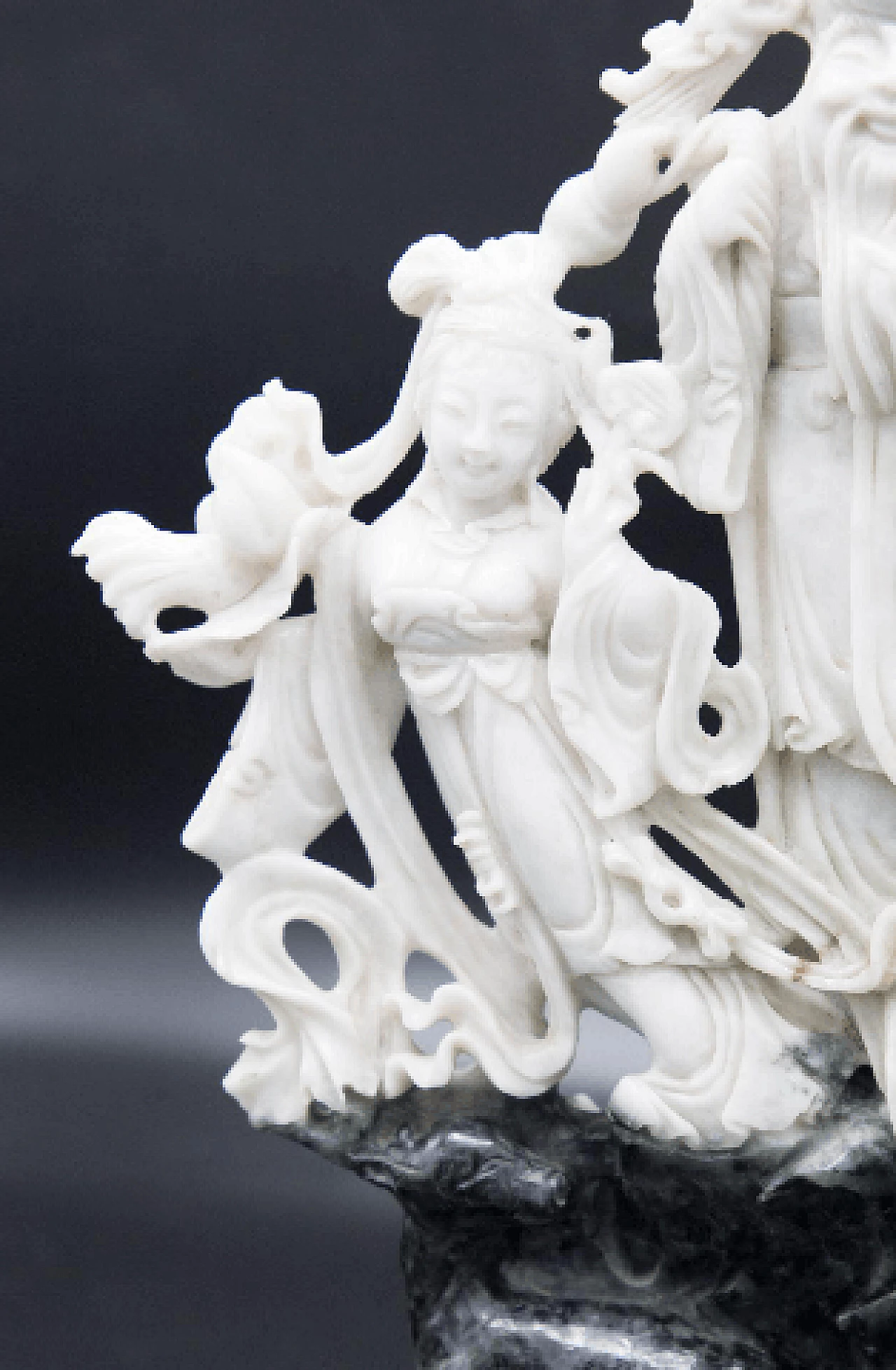 Jade sculpture of a Confucian sage and a woman, early 19th century 4