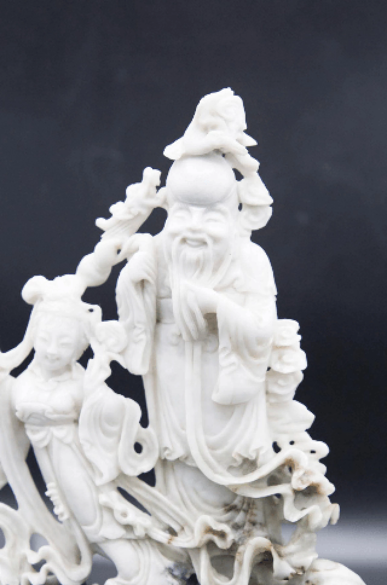 Jade sculpture of a Confucian sage and a woman, early 19th century 8