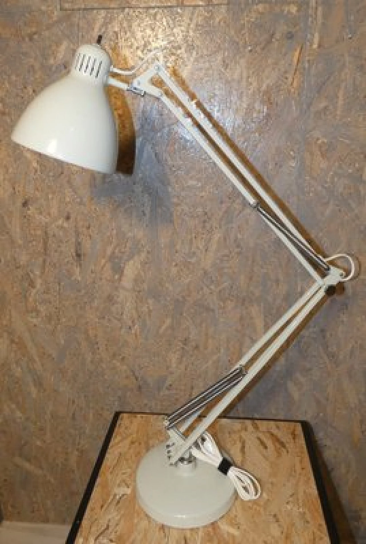 Lampada da tavolo Naska Loris di J. Jacobsen per Luxo, 1933 1