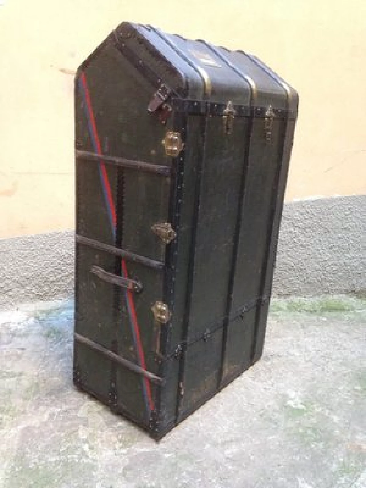 Theater trunk closet, 1940s 1