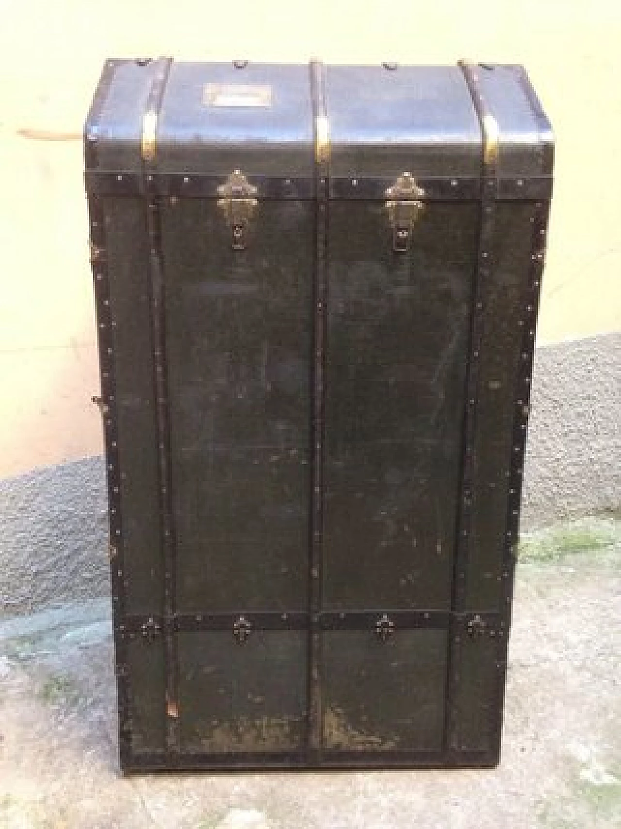 Theater trunk closet, 1940s 2