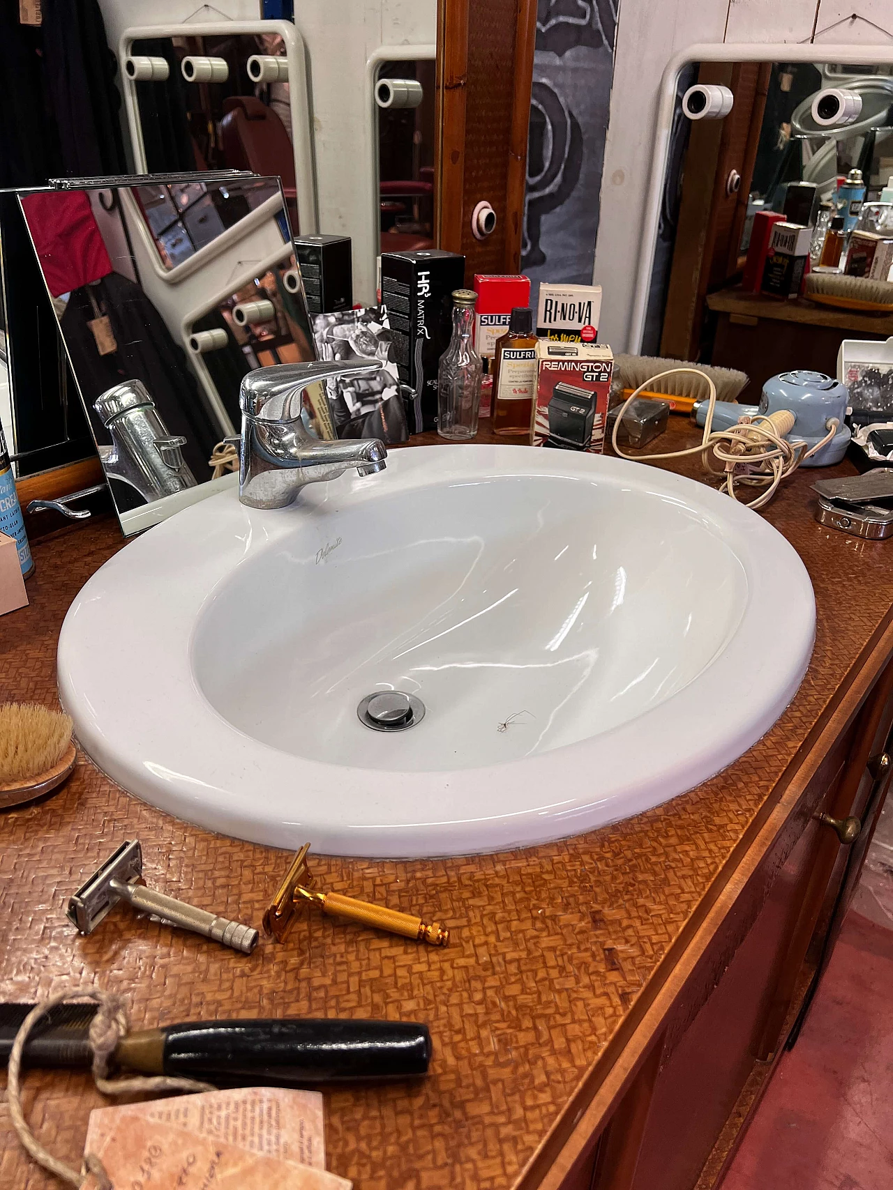 Woven wicker barber's cabinet with washbasin and mirror, 1960s 9