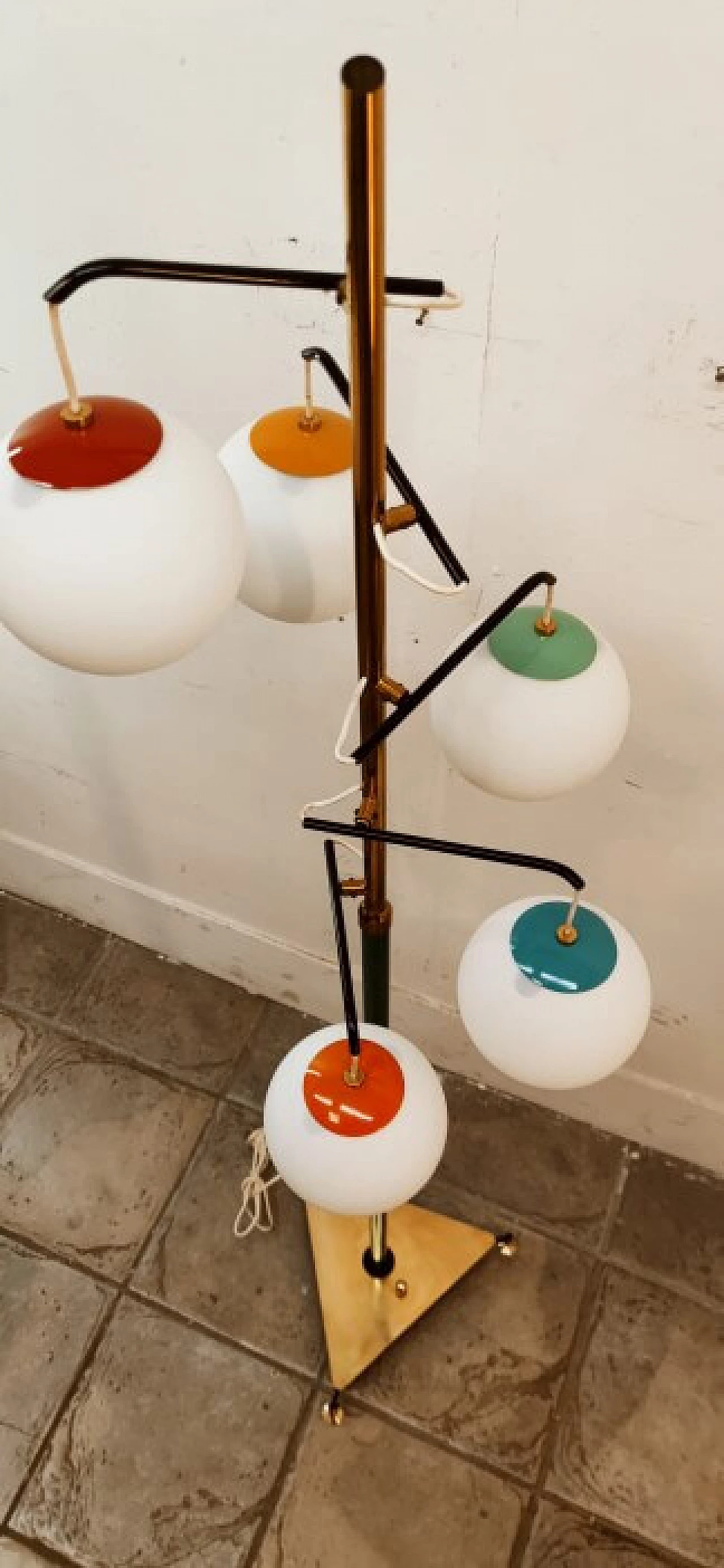 Floor lamp by Arredoluce with tree spheres, 1960s 1