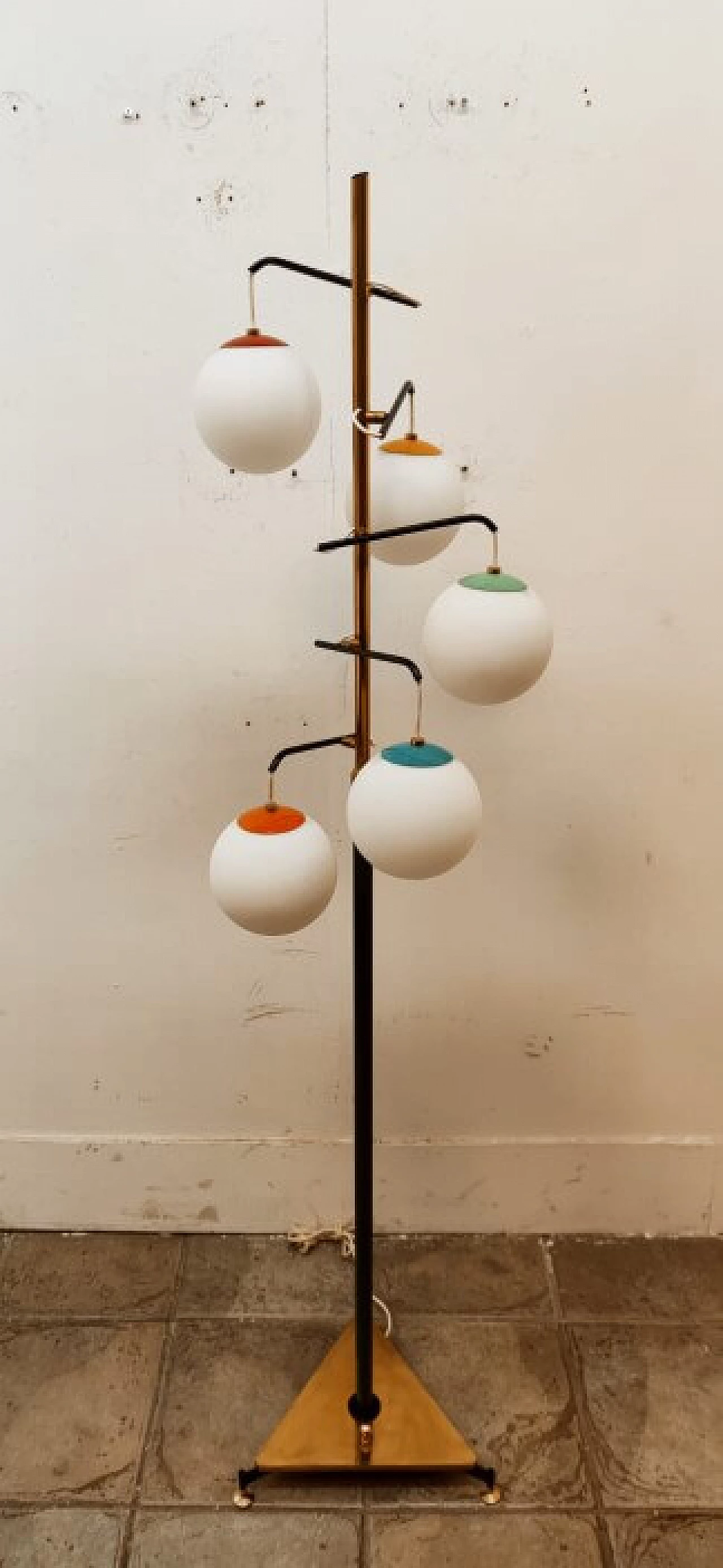 Floor lamp by Arredoluce with tree spheres, 1960s 15