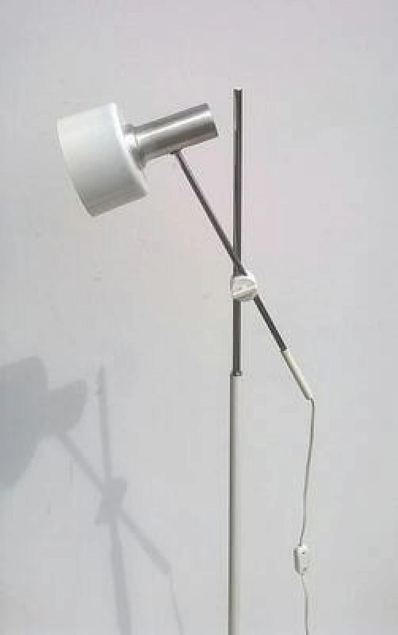 White floor lamp with marble base by Stilux, 1960s 3