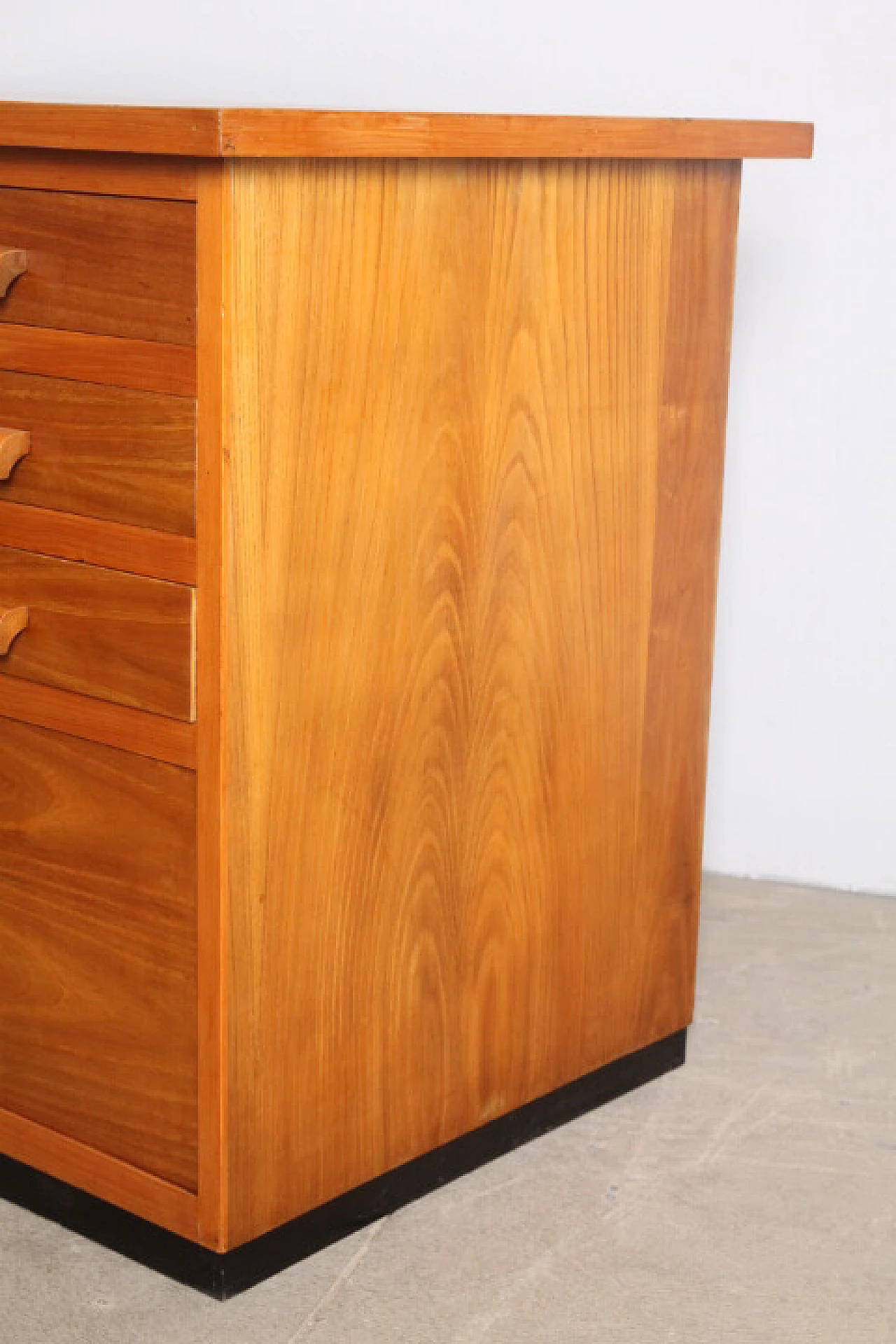 Oak desk with drawers, 1960s 6