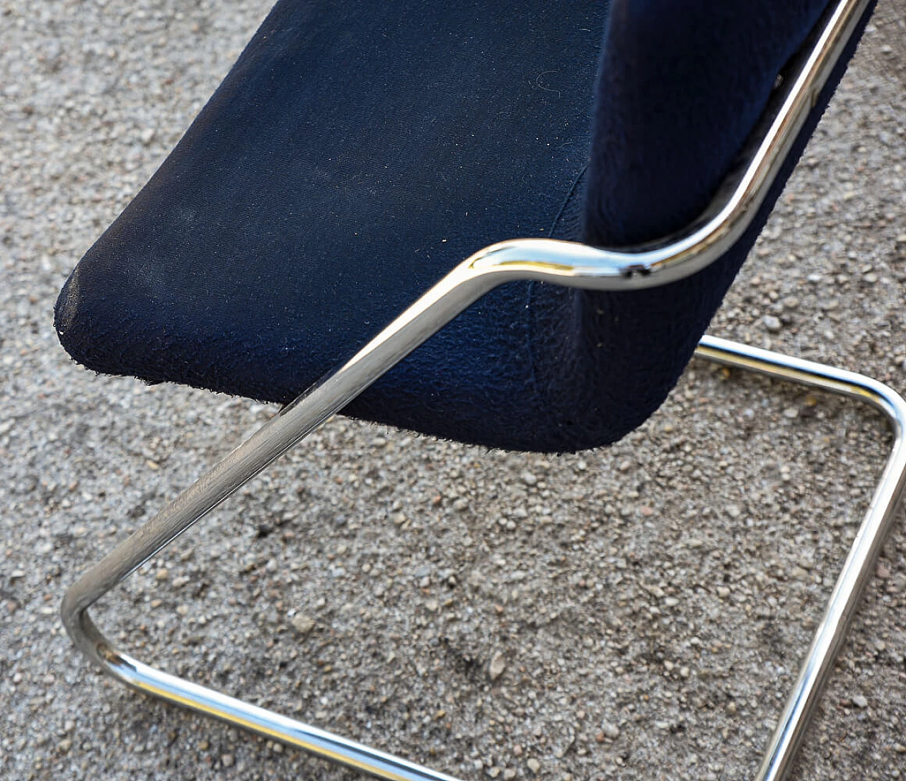 Pair of steel and blue velvet chairs, 1960s 7