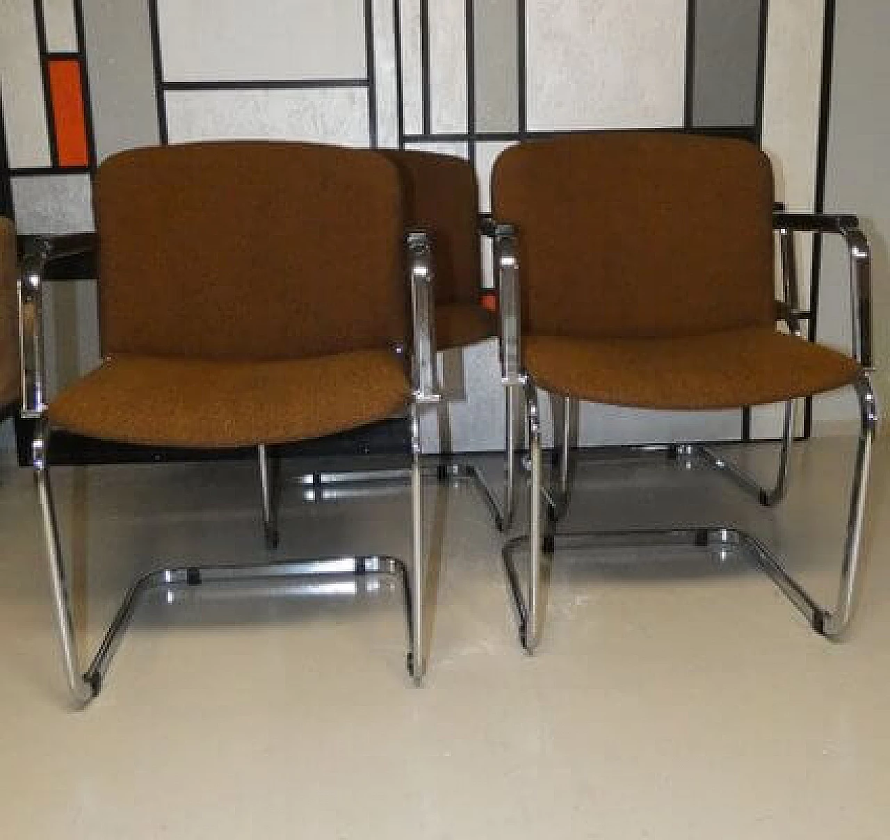 4 Wool and steel chairs with armrests, 1970s 3