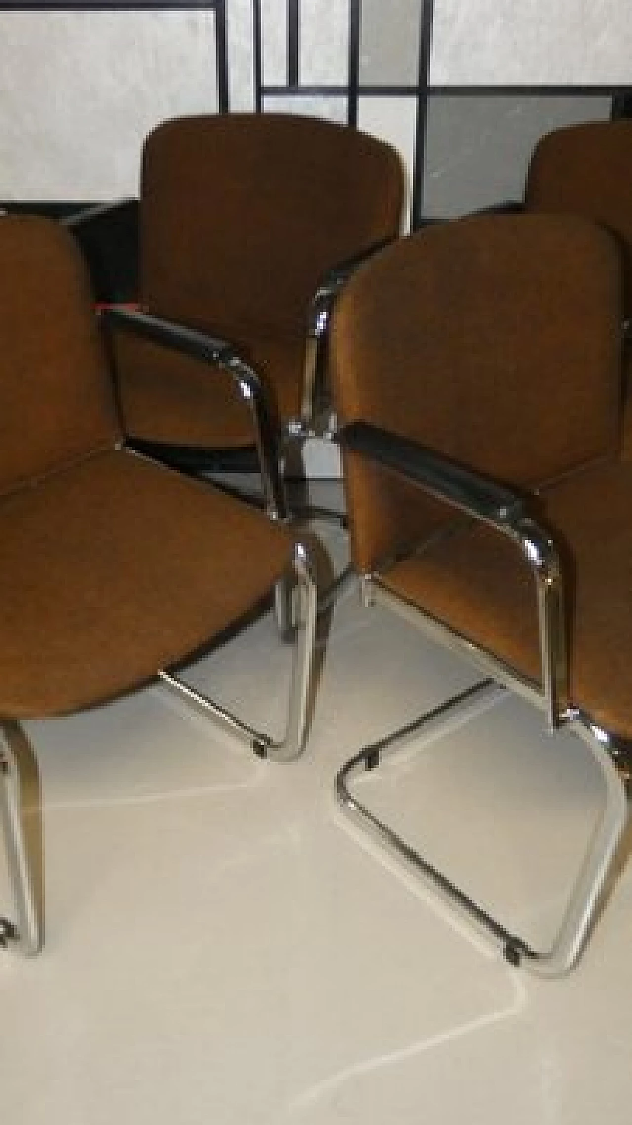 4 Wool and steel chairs with armrests, 1970s 18