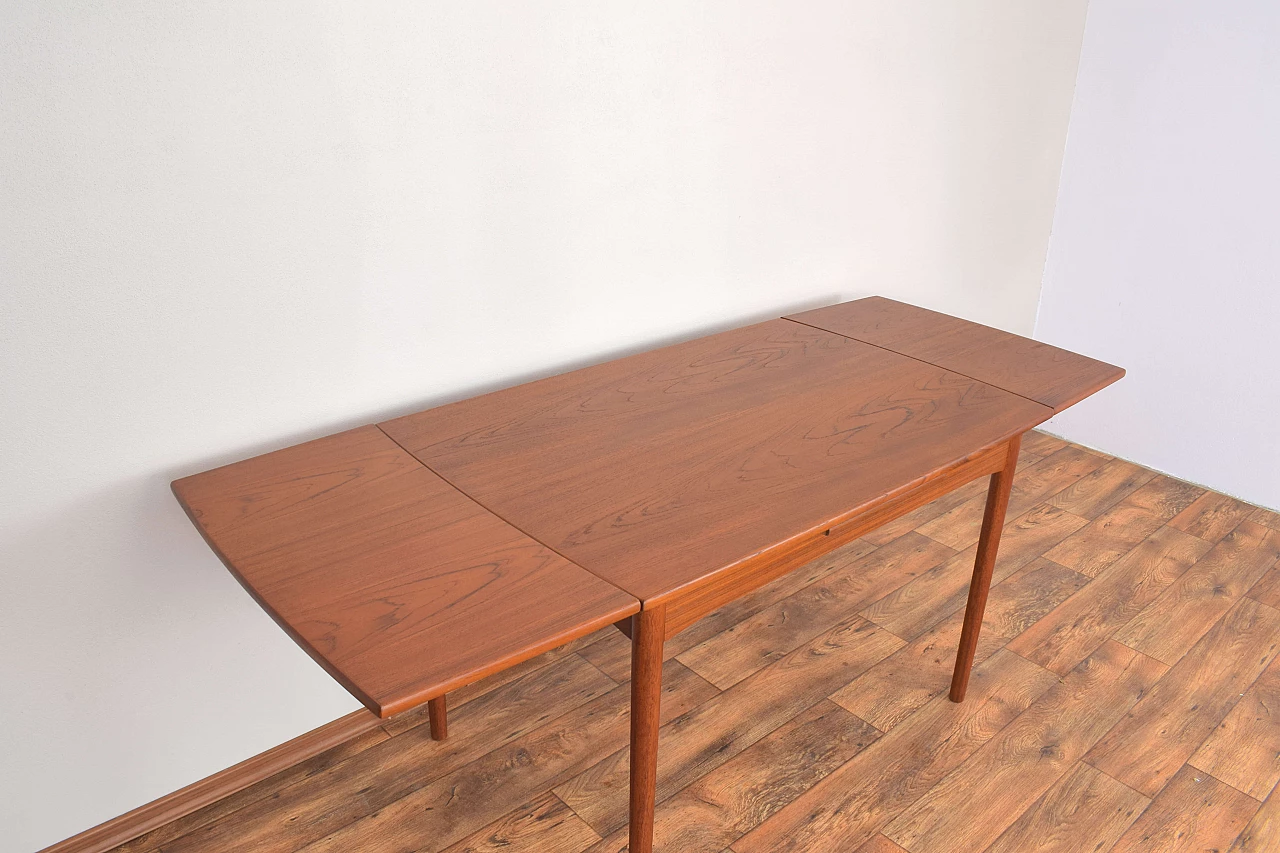 Teak extendible table, 1960s 6