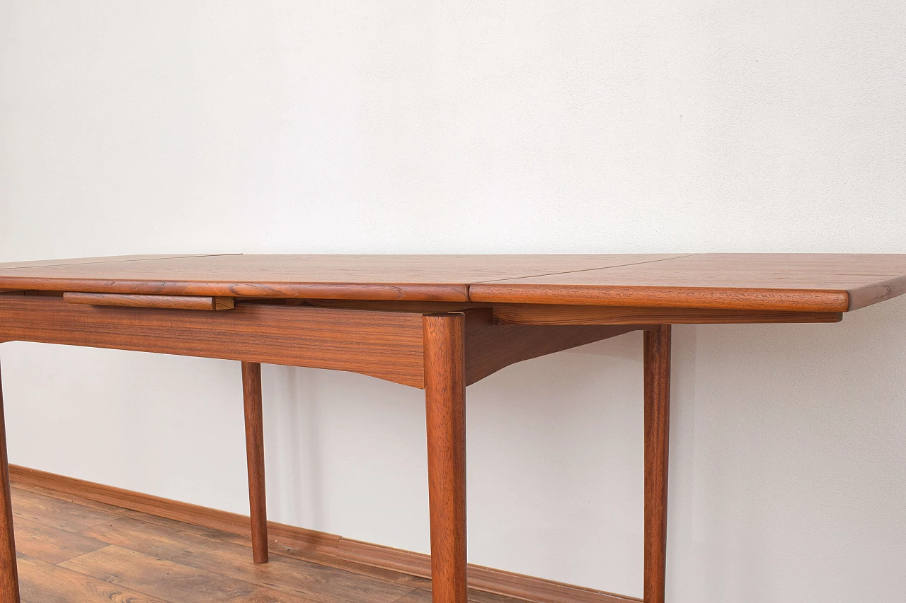 Teak extendible table, 1960s 8