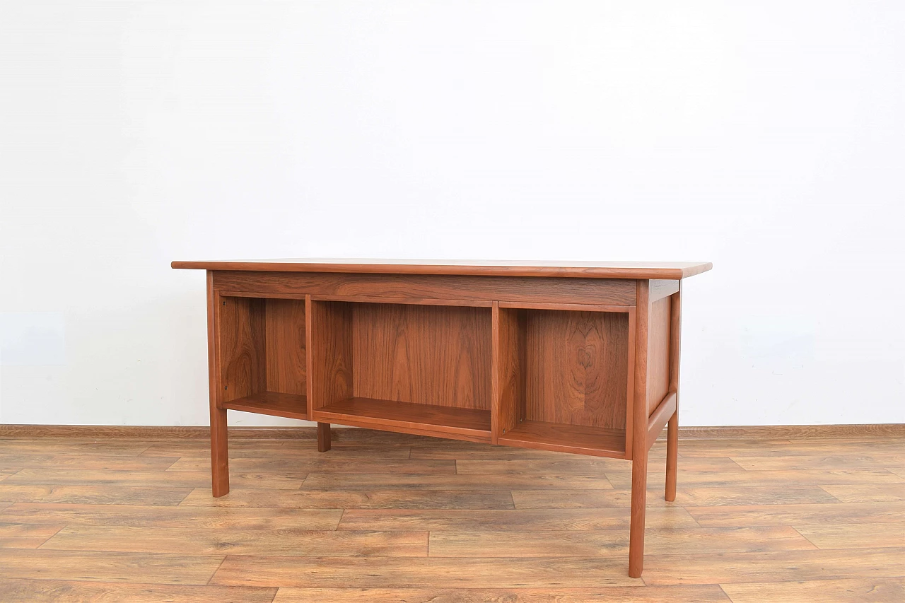 Scandinavian teak centre desk, 1960s 7