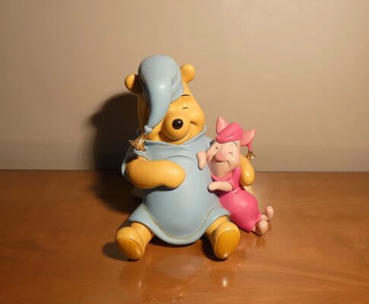 Statuetta di Winnie the Pooh e Pimpi di Peter Mook per Disney 1