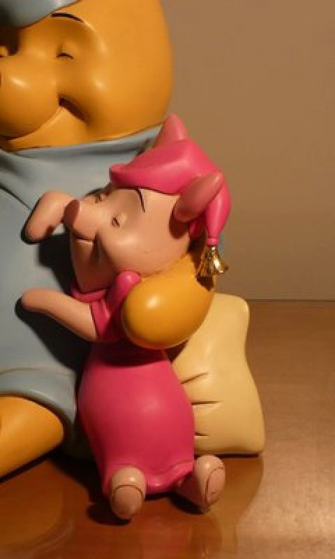 Statuetta di Winnie the Pooh e Pimpi di Peter Mook per Disney 7