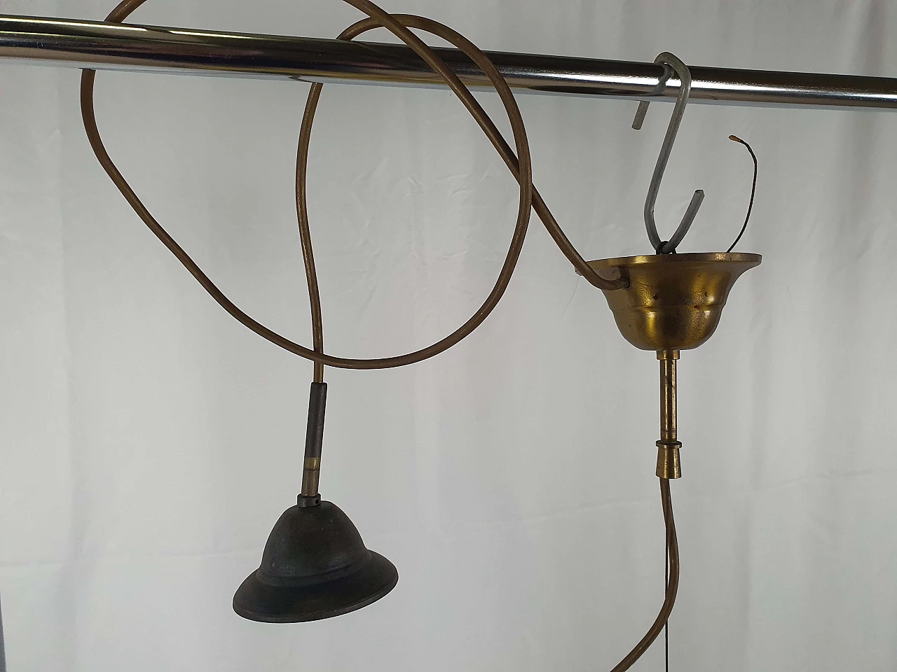 Murano glass and brass chandelier with double support, 1970s 20