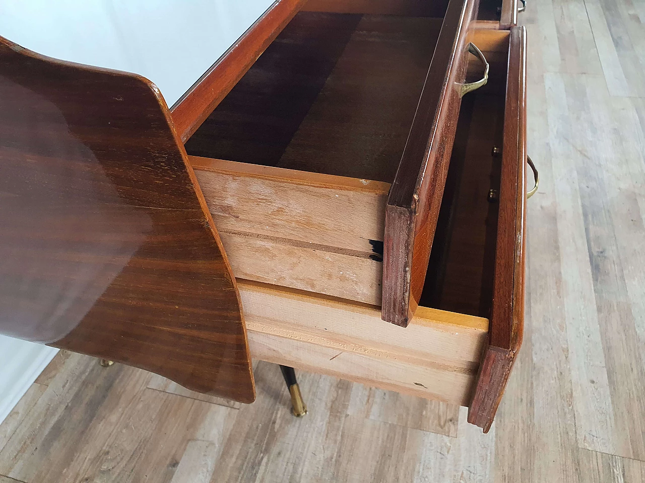 Wooden chest of drawers with mirrored top, 1950s 27