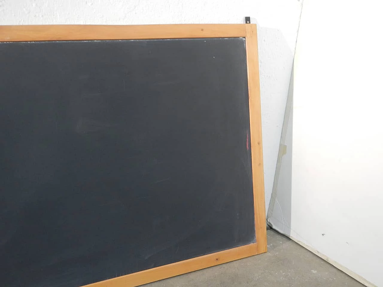 Beech wall-mounted school blackboard, 1980s 4