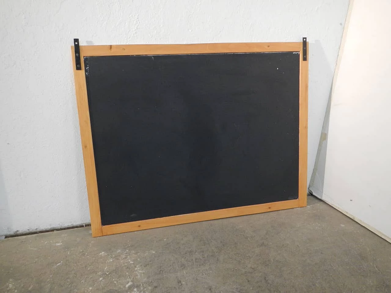 Beech wall-mounted school blackboard, 1980s 7