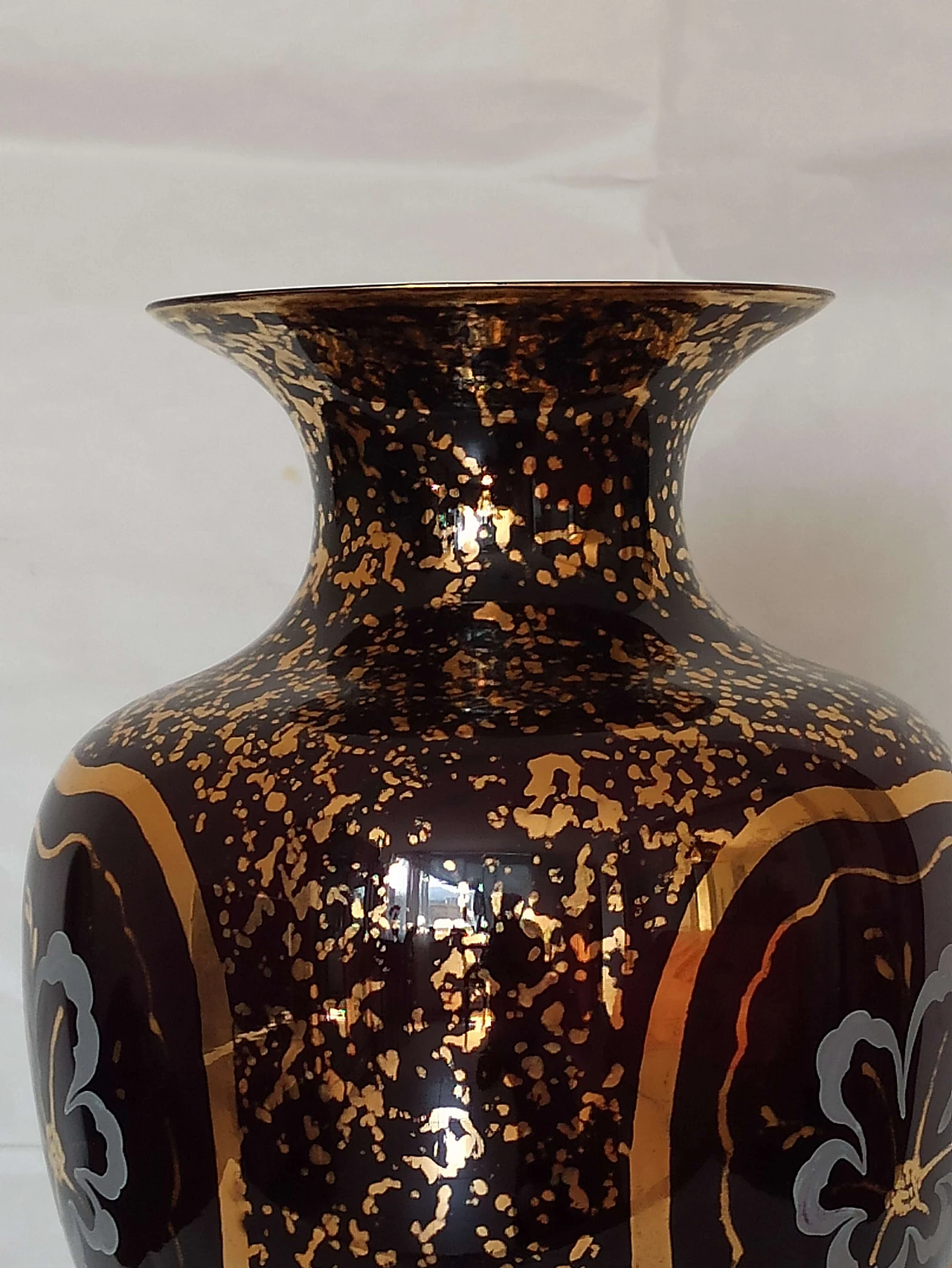 Murano glass vase with pure gold decoration, 1950s 5