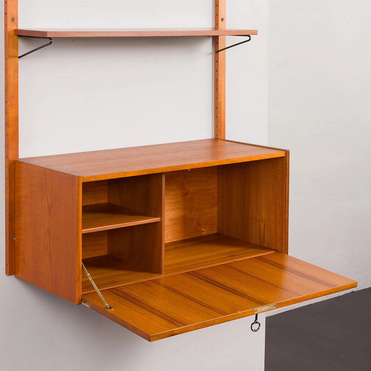 Hanging teak bookcase with desk in the style of Cadovius and Sorensen, 1970s 7