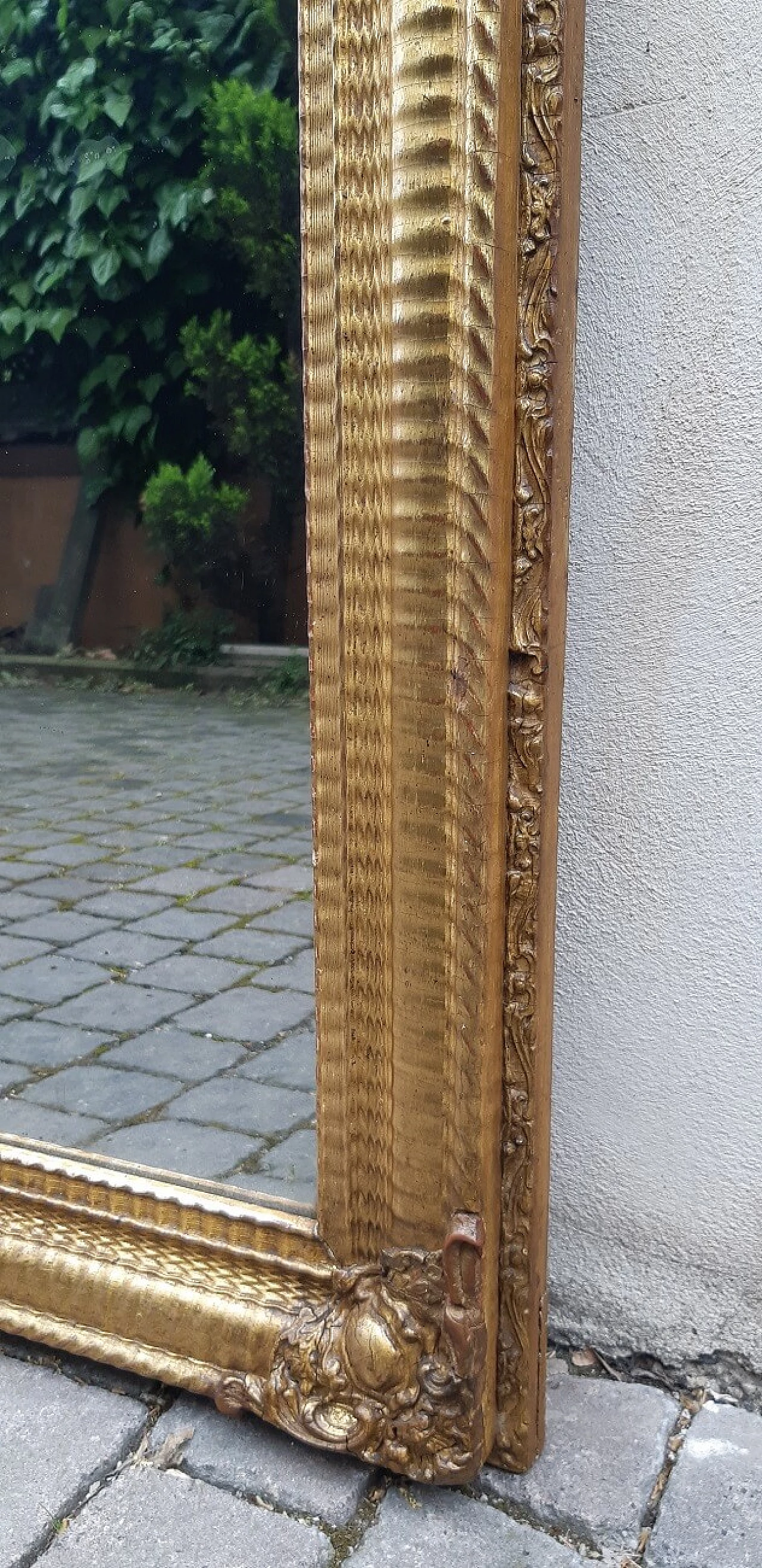 Specchio francese in legno dorato con cimasa, '800 2