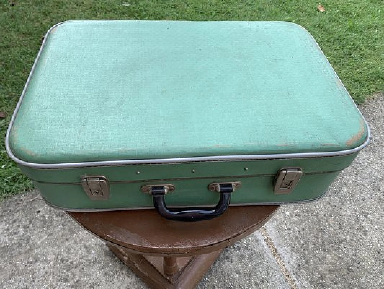 Hungarian green fabric suitcase, 1960s 3