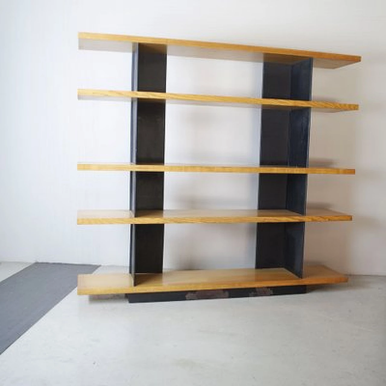 Modernist Foltern shelves with black steel plate brackets by Charlotte Perriand, 1970s 5