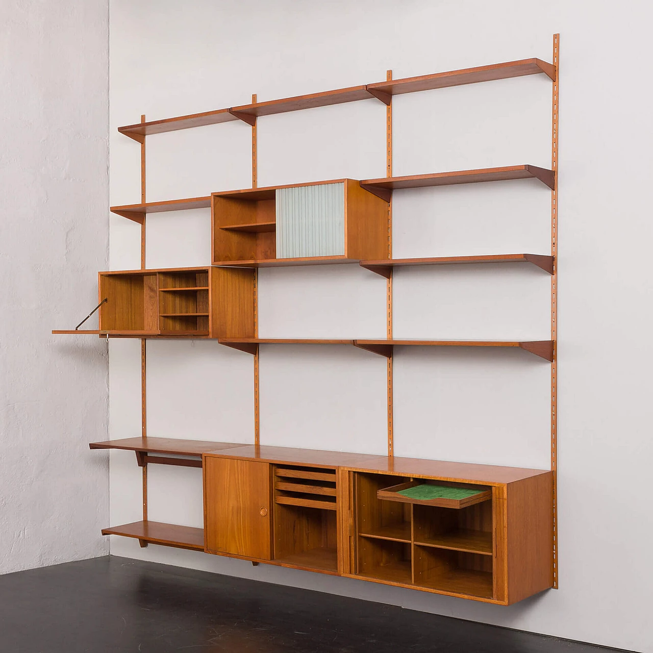 Modular teak bookcase by Kai Kristiansen for FM Møbler, 1960s 5