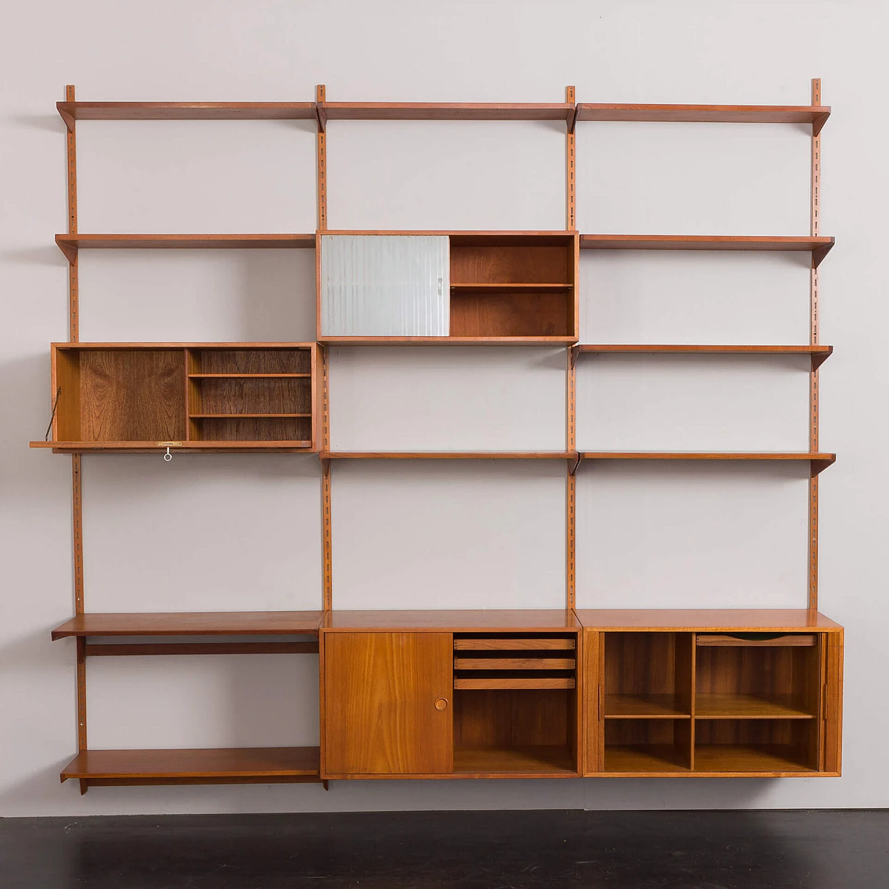 Modular teak bookcase by Kai Kristiansen for FM Møbler, 1960s 9