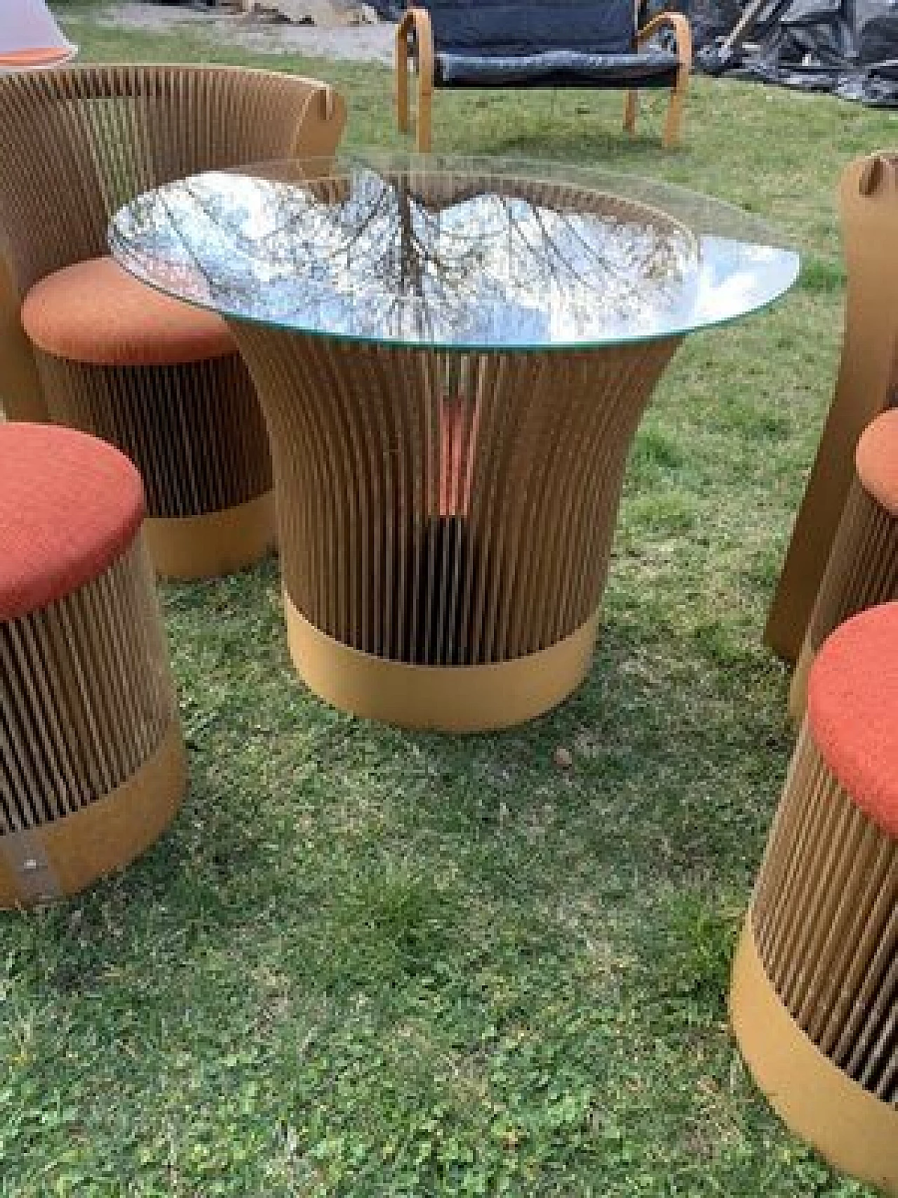 Coffee table with 4 cardboard and glass garden seats, 2000s 3