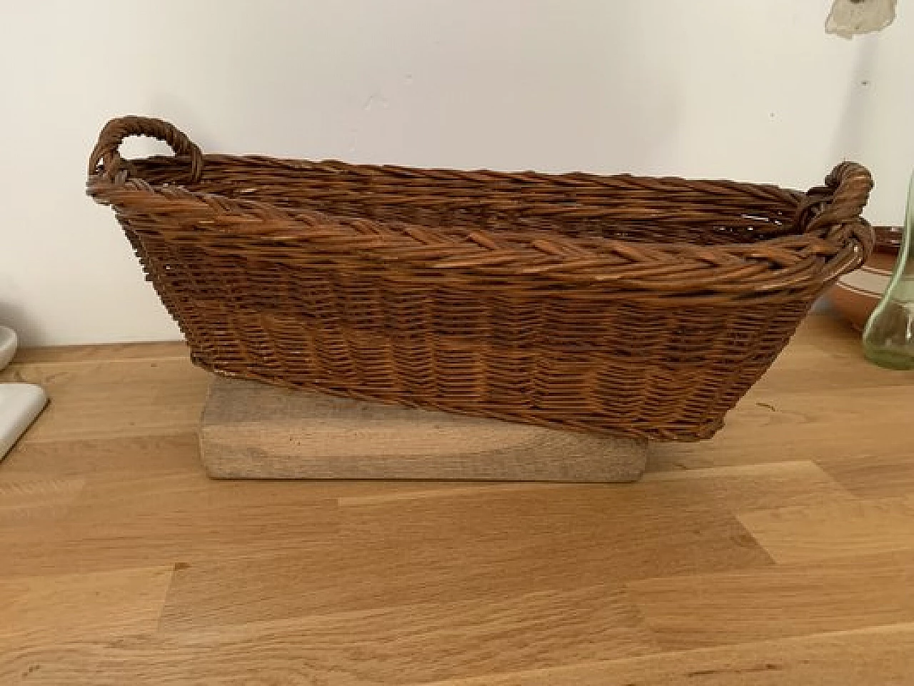 Wicker baguette basket, 1940s 2