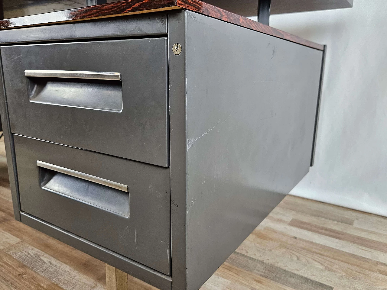 Iron desk with rosewood laminate top by Mobiltecnica Torino, 1970s 12